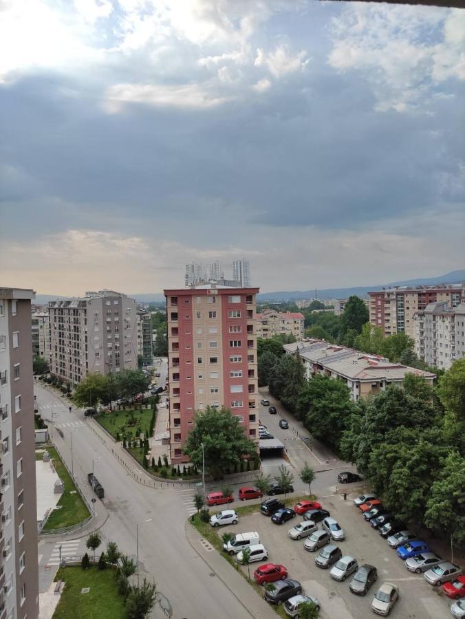 Feels Like Home 3 Skopje Exteriör bild